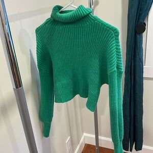 Green Cropped Ribbed Turtleneck Sweater